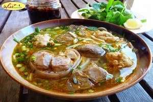 Bữa ăn sáng mang đậm chất 
