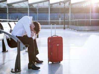 Làm gì khi bị mất hộ chiếu ở nước ngoài?