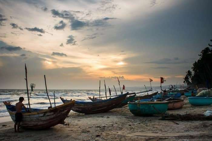 đạp xe địa h&igrave;nh ở Đ&agrave; Lạt
