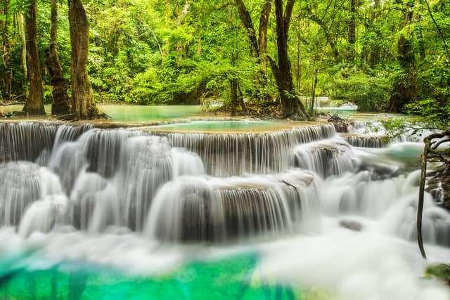 đu d&acirc;y vượt th&aacute;c Datanla